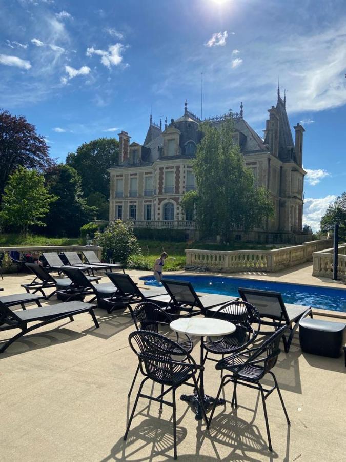 Chateau De Clinzeau Saint-Leger-de-Fougeret Esterno foto
